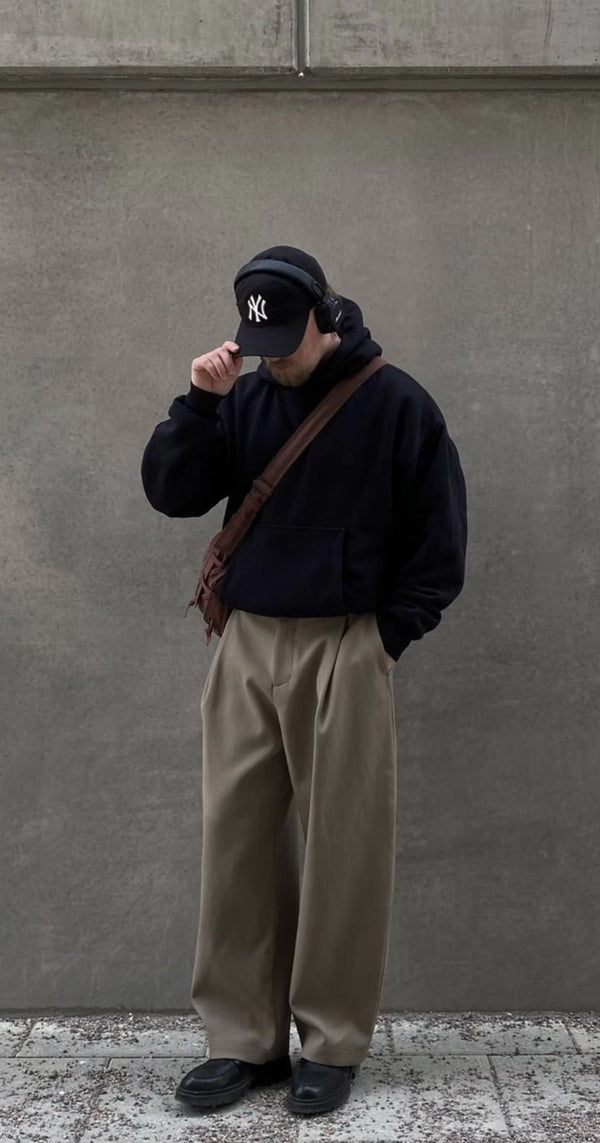 men_hoodie_black.jpg